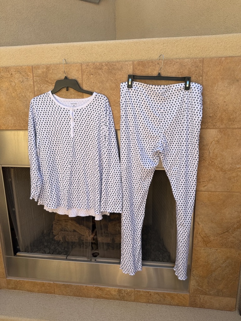 Roller Rabbit Hearts Pajamas - Picture 6 of 9